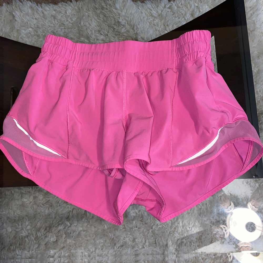 Hotty hot lululemon shorts!!!